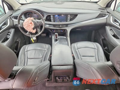 Zdjęcie 8 z 13 samochodu: 2021 BUICK ENCLAVE PREMIUM VIN:5GAERCKW3MJ176962 - miniatura