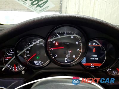 Zdjęcie 9 z 12 samochodu: 2014 PORSCHE PANAMERA 2 VIN:WP0AA2A7XEL005270 - miniatura