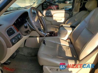 Zdjęcie 7 z 12 samochodu: 2010 GMC YUKON XL K1500 SLT VIN:1GKUKKE33AR281903 - miniatura
