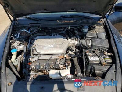 Zdjęcie 11 z 12 samochodu: 2004 HONDA ACCORD EX VIN:1HGCM66564A098508 - miniatura
