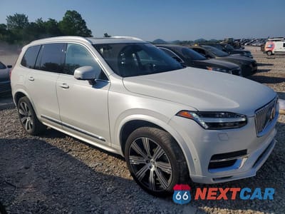 Czwarte zdjęcie samochodu z boku: 2024 VOLVO XC90 VIN:YV4062PFXR1163666 - miniatura