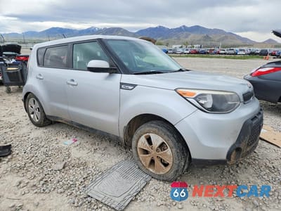 Czwarte zdjęcie samochodu z boku: 2016 KIA SOUL BASE VIN:KNDJN2A28G7829854 - miniatura
