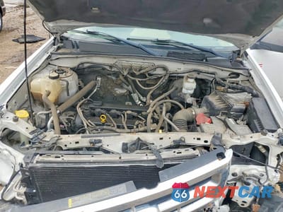 Zdjęcie 11 z 12 samochodu: 2009 FORD ESCAPE XLS VIN:1FMCU02799KB08674 - miniatura