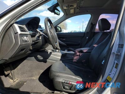 Zdjęcie 7 z 12 samochodu: 2013 BMW 328 XI SULEV VIN:WBA3B5C55DF594063 - miniatura