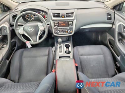 Zdjęcie 8 z 12 samochodu: 2017 NISSAN ALTIMA 2.5 SV VIN:1N4AL3AP4HC169754 - miniatura