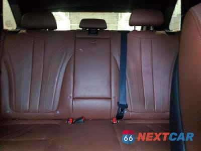 Zdjęcie 10 z 13 samochodu: 2017 BMW X5 SDRIVE35I VIN:5UXKR2C56H0U20633 - miniatura