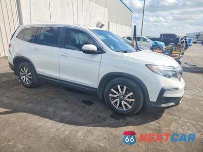 Czwarte zdjęcie samochodu z boku: 2021 HONDA PILOT EXL VIN:5FNYF5H53MB022368 - miniatura