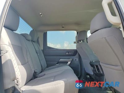 Zdjęcie 10 z 12 samochodu: 2024 TOYOTA TUNDRA SR5 VIN:5TFLA5DB6RX169379 - miniatura