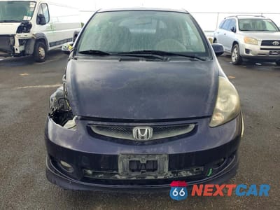 Piąte zdjęcie samochodu w środku: 2008 HONDA FIT SPORT VIN:JHMGD38678S022931 - miniatura