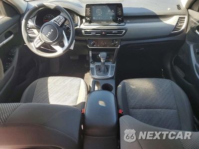 Zdjęcie 8 z 13 samochodu: 2023 KIA SELTOS LX VIN:KNDEPCAA7P7422939 - miniatura