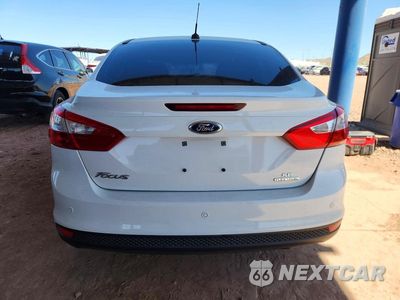 Zdjęcie 6 z 11 samochodu: 2014 FORD FOCUS SE VIN:1FADP3F23EL288499 - miniatura