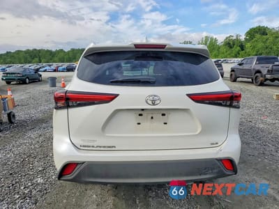 Zdjęcie 6 z 13 samochodu: 2020 TOYOTA HIGHLANDER XLE VIN:5TDHZRAH0LS501053 - miniatura
