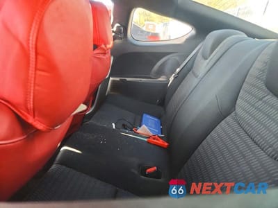 Zdjęcie 12 z 13 samochodu: 2014 HYUNDAI GENESIS COUPE 2.0T VIN:KMHHT6KD6EU115601 - miniatura