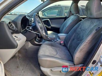 Zdjęcie 7 z 13 samochodu: 2009 TOYOTA RAV4 BASE VIN:JTMZK33V49D001085 - miniatura