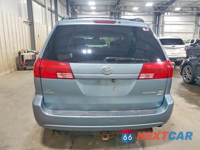 Zdjęcie 6 z 13 samochodu: 2005 TOYOTA SIENNA VIN:5TDBA22C95S046598 - miniatura