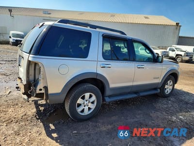 Trzecie zdjęcie samochodu z tyłu: 2006 FORD EXPLORER XLT VIN:1FMEU73E76UA87239 - miniatura