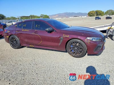 Czwarte zdjęcie samochodu z boku: 2020 BMW M8 VIN:WBSGV0C03LCD92806 - miniatura