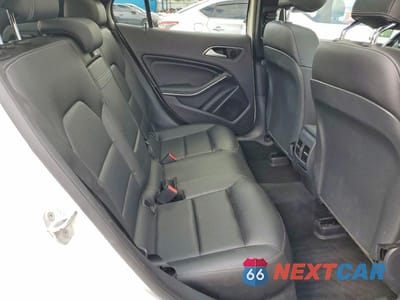 Zdjęcie 11 z 13 samochodu: 2017 MERCEDES-BENZ GLA 250 4MATIC VIN:WDCTG4GB0HJ334990 - miniatura