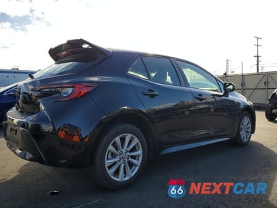 Trzecie zdjęcie samochodu z tyłu: 2023 TOYOTA COROLLA HATCHBACK SE VIN:JTND4MBEXP3200653 - miniatura