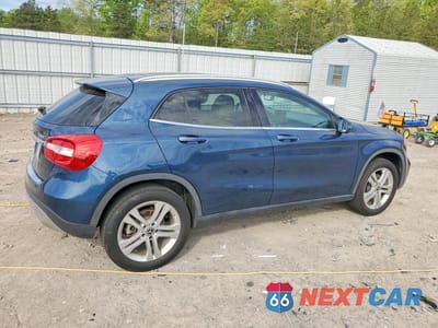 Trzecie zdjęcie samochodu z tyłu: 2019 MERCEDES-BENZ GLA 250 4MATIC VIN:WDCTG4GB9KJ616214 - miniatura