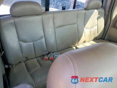 Zdjęcie 10 z 12 samochodu: 2005 CHEVROLET SILVERADO K2500 HEAVY DUTY VIN:1GCHK29225E335588 - miniatura