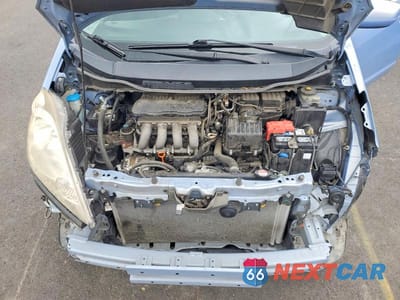 Zdjęcie 11 z 13 samochodu: 2010 HONDA FIT SPORT VIN:JHMGE8H45AC037372 - miniatura