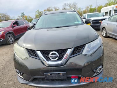 Piąte zdjęcie samochodu w środku: 2015 NISSAN ROGUE SL VIN:5N1AT2MV7FC773435 - miniatura