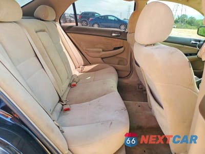 Zdjęcie 10 z 12 samochodu: 2005 HONDA ACCORD LX VIN:1HGCM56425A126274 - miniatura