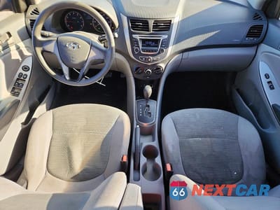 Zdjęcie 8 z 12 samochodu: 2016 HYUNDAI ACCENT SE VIN:KMHCT4AE7GU084676 - miniatura