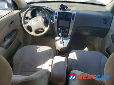 Zdjęcie 8 z 12 samochodu: 2007 HYUNDAI TUCSON SE VIN:KM8JN72D77U525568 - miniatura