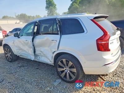 Drugie zdjęcie samochodu z przodu: 2024 VOLVO XC90 VIN:YV4062PFXR1163666 - miniatura