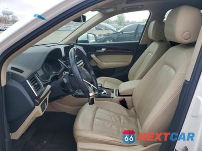 Zdjęcie 7 z 13 samochodu: 2018 AUDI Q5 PREMIUM VIN:WA1ANAFY8J2137440 - miniatura