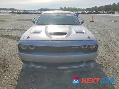 Piąte zdjęcie samochodu w środku: 2016 DODGE CHALLENGER SRT HELLCAT VIN:2C3CDZC93GH314347 - miniatura