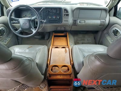 Zdjęcie 8 z 13 samochodu: 1999 CHEVROLET SUBURBAN K1500 VIN:1GNFK16R2XJ440152 - miniatura