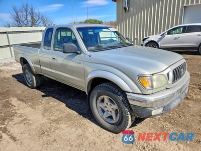 Czwarte zdjęcie samochodu z boku: 2004 TOYOTA TACOMA XTRACAB VIN:5TEWN72N24Z308595 - miniatura