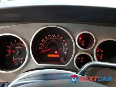 Zdjęcie 9 z 11 samochodu: 2013 TOYOTA TUNDRA GRADE VIN:5TFDW5F11DX303170 - miniatura