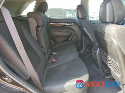 Zdjęcie 11 z 13 samochodu: 2015 KIA SORENTO LX VIN:5XYKT3A66FG576974 - miniatura