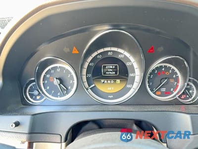 Zdjęcie 8 z 10 samochodu: 2012 MERCEDES-BENZ E 350 4MATIC VIN:WDDKJ8JB3CF173622 - miniatura