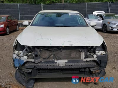 Piąte zdjęcie samochodu w środku: 2019 NISSAN ALTIMA S VIN:1N4BL4BV3KC129812 - miniatura