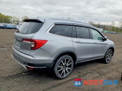 Trzecie zdjęcie samochodu z tyłu: 2022 HONDA PILOT TOURING VIN:5FNYF6H68NB013567 - miniatura