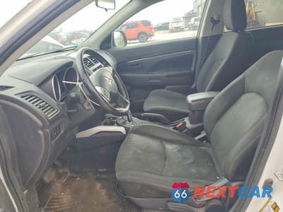 Zdjęcie 7 z 13 samochodu: 2013 MITSUBISHI OUTLANDER SPORT ES VIN:4A4AP3AUXDE020678 - miniatura
