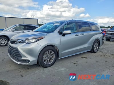 2021 TOYOTA SIENNA LE 8-PASSENGER 5TDKSKFC9MS036742 - główne zdjęcie licytacji z USA - miniatura