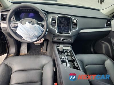 Zdjęcie 8 z 13 samochodu: 2024 VOLVO XC90 VIN:YV4L12PK6R1176309 - miniatura