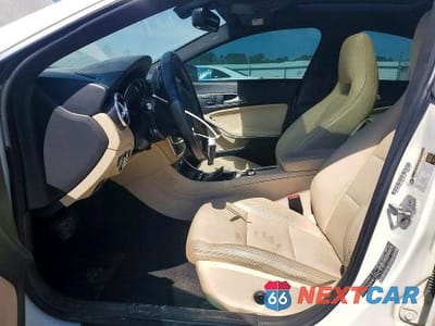 Zdjęcie 7 z 12 samochodu: 2014 MERCEDES-BENZ CLA 250 VIN:WDDSJ4EB3EN143855 - miniatura
