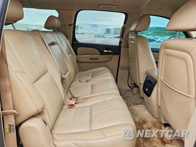 Zdjęcie 11 z 13 samochodu: 2007 CHEVROLET SUBURBAN K1500 VIN:1GNFK163X7J170521 - miniatura