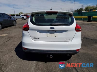 Zdjęcie 6 z 12 samochodu: 2016 FORD FOCUS SE VIN:1FADP3K27GL263985 - miniatura