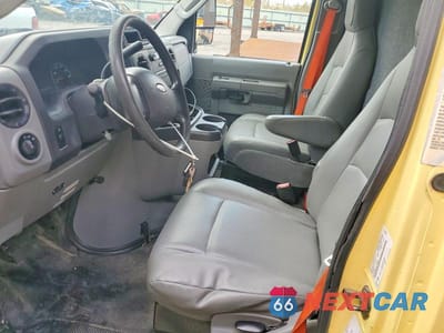 Zdjęcie 7 z 12 samochodu: 2019 FORD ECONOLINE E450 SUPER DUTY CUTAWAY VAN VIN:1FDXE4FS1KDC52265 - miniatura