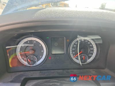 Zdjęcie 9 z 12 samochodu: 2014 RAM 1500 ST VIN:3C6JR6AG5EG297544 - miniatura