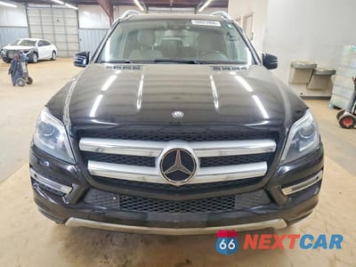 Piąte zdjęcie samochodu w środku: 2014 MERCEDES-BENZ GL 450 4MATIC VIN:4JGDF7CE9EA408123 - miniatura