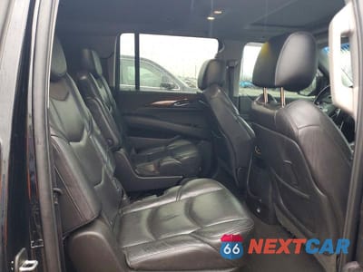 Zdjęcie 11 z 13 samochodu: 2019 CADILLAC ESCALADE ESV LUXURY VIN:1GYS4HKJ4KR158688 - miniatura